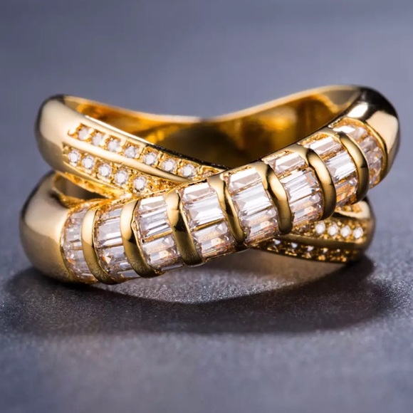 Ring - Picture 5 of 8